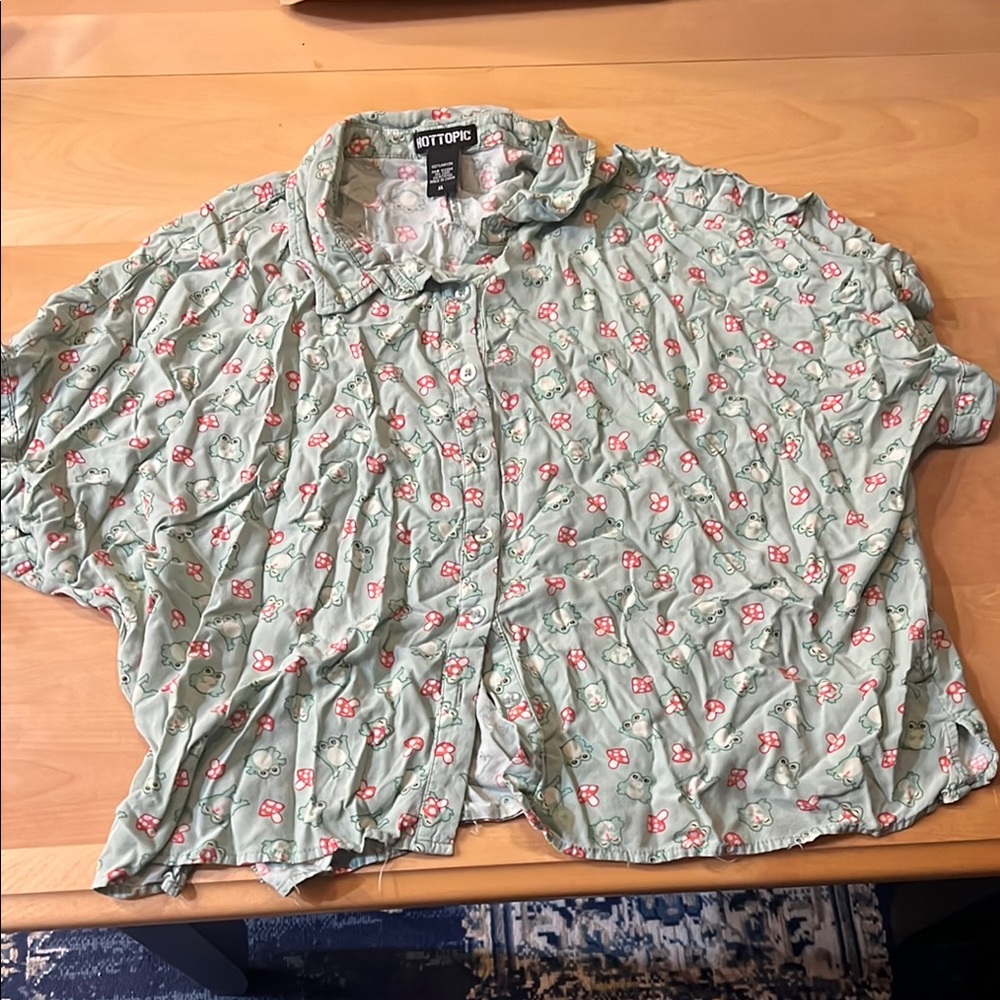 hot topic xl button down shirt sleeve  cottagecore mushroom and frog print